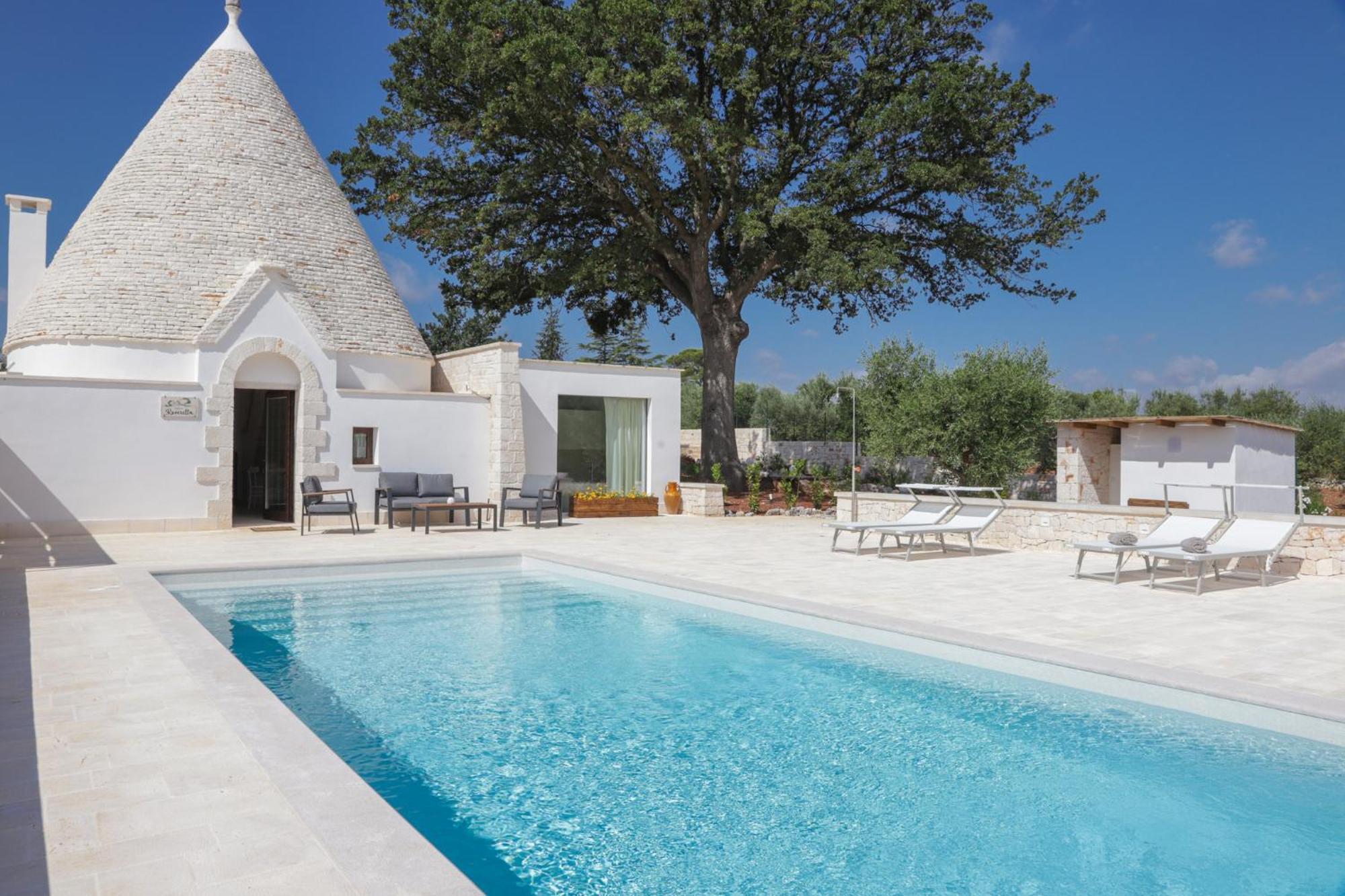 Вилла Td Trullo Roverella Charming Trullo With Pool Кастеллана-Гротте Экстерьер фото